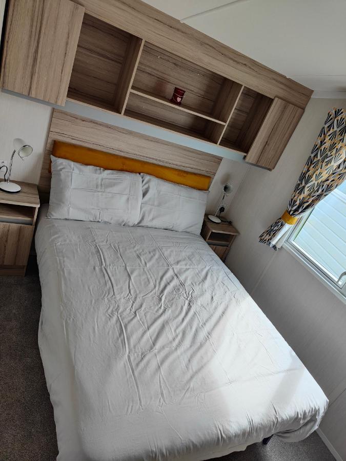 J6 Static Caravan, Fairway Holiday Park Sandown Exterior foto